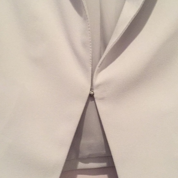 Dynamite White Blazer Size S - Picture 2 of 4